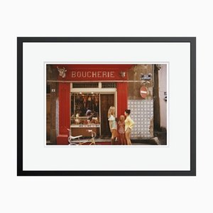 Slim Aarons, Boucher de Saint-Tropez, Impression sur Papier Photo, Encadré