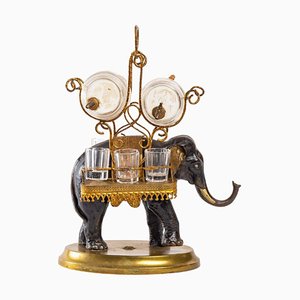 Bodega de licor en forma de elefante de finales del siglo XIX