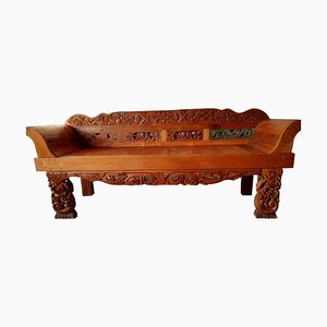 Colonial Style Wood Bench