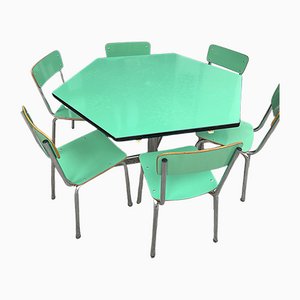 Mesa infantil hexagonal con 6 sillas de formica, años 60