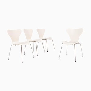 White Series 7 Dining Chairs by Arne Jacobsen for Fritz Hansen, Set of 4
