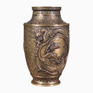 Large Antique Japanese Decorative Vase in Bronze