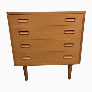 Danish Oak Chest of Drawers from Hundevad & Co., 1960s