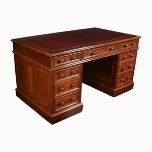 Bureau Piédestal en Acajou Estampillé pour James Winter & Sons