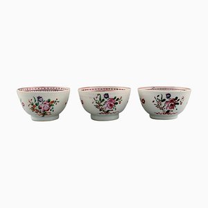 Tazas de té chinas antiguas pintadas a mano de Qian Long, década de 1700. Juego de 3