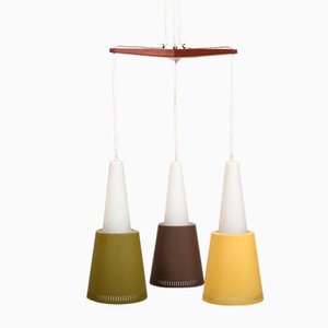 Dänische Mid-Century Hängelampe aus Teakholz & Farbigen Lampenschirmen