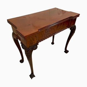 Mesa de juegos estilo Chippendale George III antigua de caoba tallada