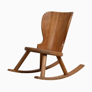 Rocking Chair en Pin Artisanal de Style Axel Einar Hjort, Suède