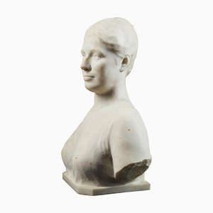 Buste de Tête de Femme en Marbre par Louis Dubar