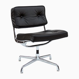 Silla ES 101 de Ray & Charles Eames para Herman Miller / Vitra