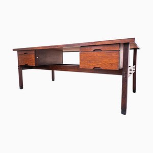 Moderner brasilianischer Mid-Century Schreibtisch aus Holz von Sergio Rodrigues, 1960er