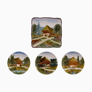 Piatti decorativi vintage in ceramica di uno chalet in natura, set di 4