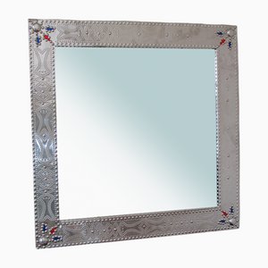 Orientalischer Spiegel mit silbernem Metallrahmen