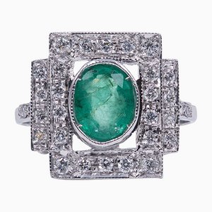 18k White Gold Ring with Central Emerald and Brilliant Cut Diamonds