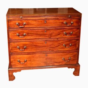 18th Century Bachelor Chest of Drawers