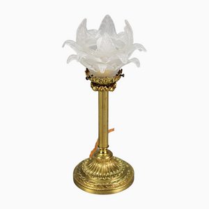Lampada da tavolo in bronzo con paralume in vetro a forma di fiore