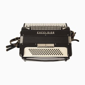 Akkordeon Mod. 304 Schreibmaschine von Excelsior