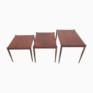 Niederländische Mid-Century Satztische aus Holz, 1950er, 3er Set