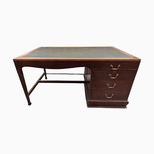 Viktorianischer Partner-Schreibtisch aus Mahagoni von Wylie & Lochhead
