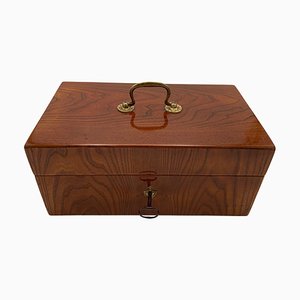 German Ash Veneer Biedermeier Box, 1830s