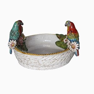 Centro de mesa con loros y flores de cerámica de Ceramiche Ceccarelli