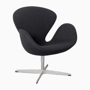 Schwarzer Swan Chair von Arne Jacobsen für Fritz Hansen
