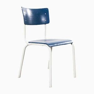 Silla de comedor apilable alemana militar en azul de Michael Thonet, años 70