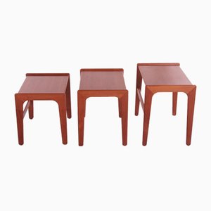 Tavolini vintage in teak, anni '60, set di 3