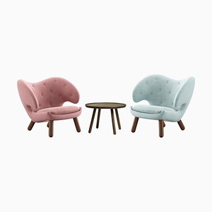 Pelican Chairs & Pelican Table by Finn Juhl, Set of 3