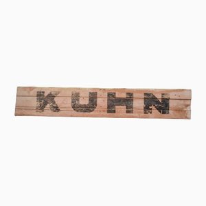 Großes Schild von Kuhn Indus