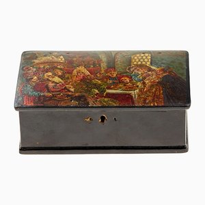 Antike russische Box