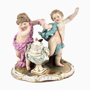 Statuetta Putti in porcellana di Meissen, XIX secolo