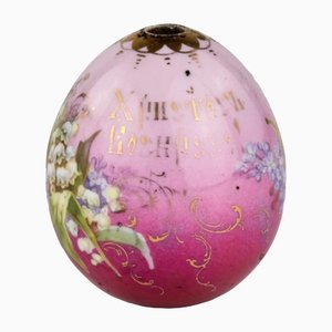 Huevo de Pascua de porcelana pintada