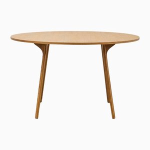 Tavolo PH Circle, D1270mm, gambe in legno di quercia naturale, piatto e bordo impiallacciati