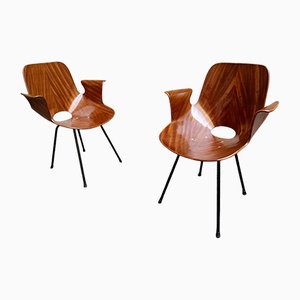 Stühle aus hellem Holz mit Armlehnen von Vittorio Nobili für Medea, 1950er, 2er Set