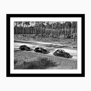 Nolte, Three Models of the Volkswagen Beetle Driving, Germania, 1938/2021, Fotografia