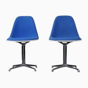 Mid-Century Fiberglass Stuhl Side Chair von Charles & Ray Eames für Herman Miller, 2er Set