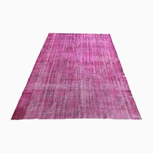 Dunkelrosa Überfärbter Teppich