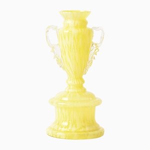 Jarrón Trophy amarillo de vidrio de Franz Welz