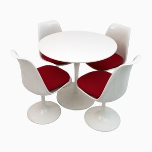 Tulip Drehstühle und Runder Tisch von Eero Saarinen für Knoll, 5er Set