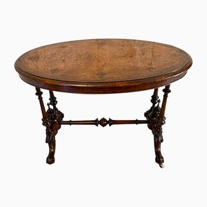 Antiker ovaler Tisch aus Nusswurzelholz mit Intarsien