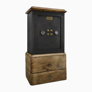 Safety Deposit Box from Verstaen