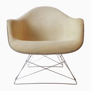 Mid-Century Lar Armchair with Fiberglass Base by Charles & Ray Eames for Herman Miller, 1960s