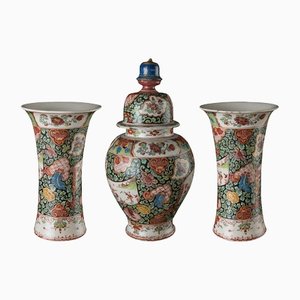 Delft Chinoiserie Familie Rosengarnitur, 1700er, 3er Set