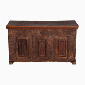 Antique Chest with Notch Carvings in Oak, 1700s