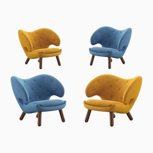 Pelican Chairs in Wood and Fabric by Finn Juhl, Set of 4