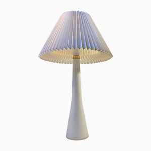 Lampe de Bureau en Verre Opalin Blanc par Ernest Voss pour Le Klint, 1950s