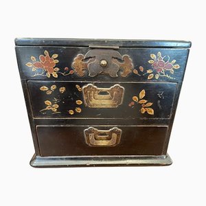 19th-Century Chinese Travel Toiletry Case