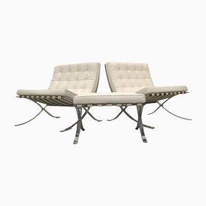 Fauteuils et Ottomane Limited 30th Barcelona par Ludwig Mies Van Der Rohe pour Knoll Inc. / Knoll International, 1981, Set de 3