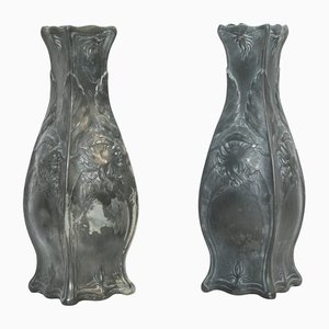 Vases Modernistes en Métal, 1930s, Set de 2